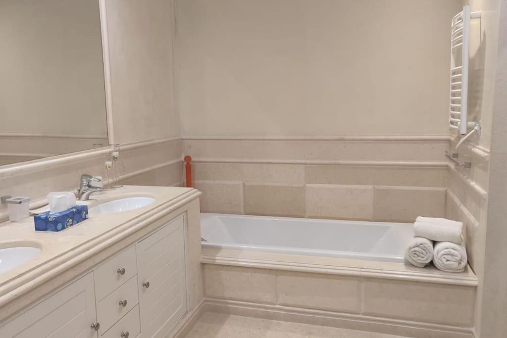 Apartamento Granados Del Mar