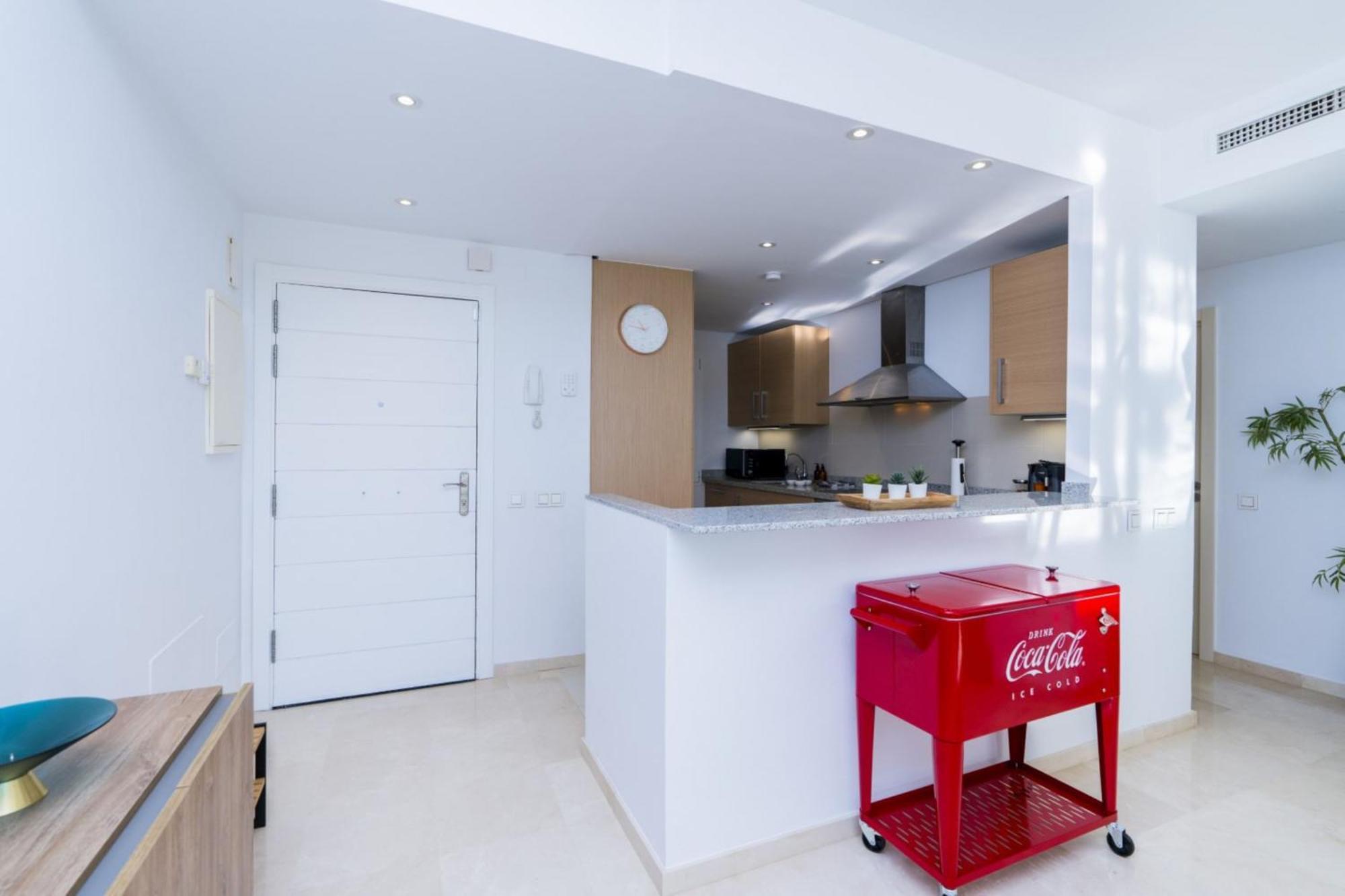 Al-303 - - Alcazaba Lagoon Apartment Estepona