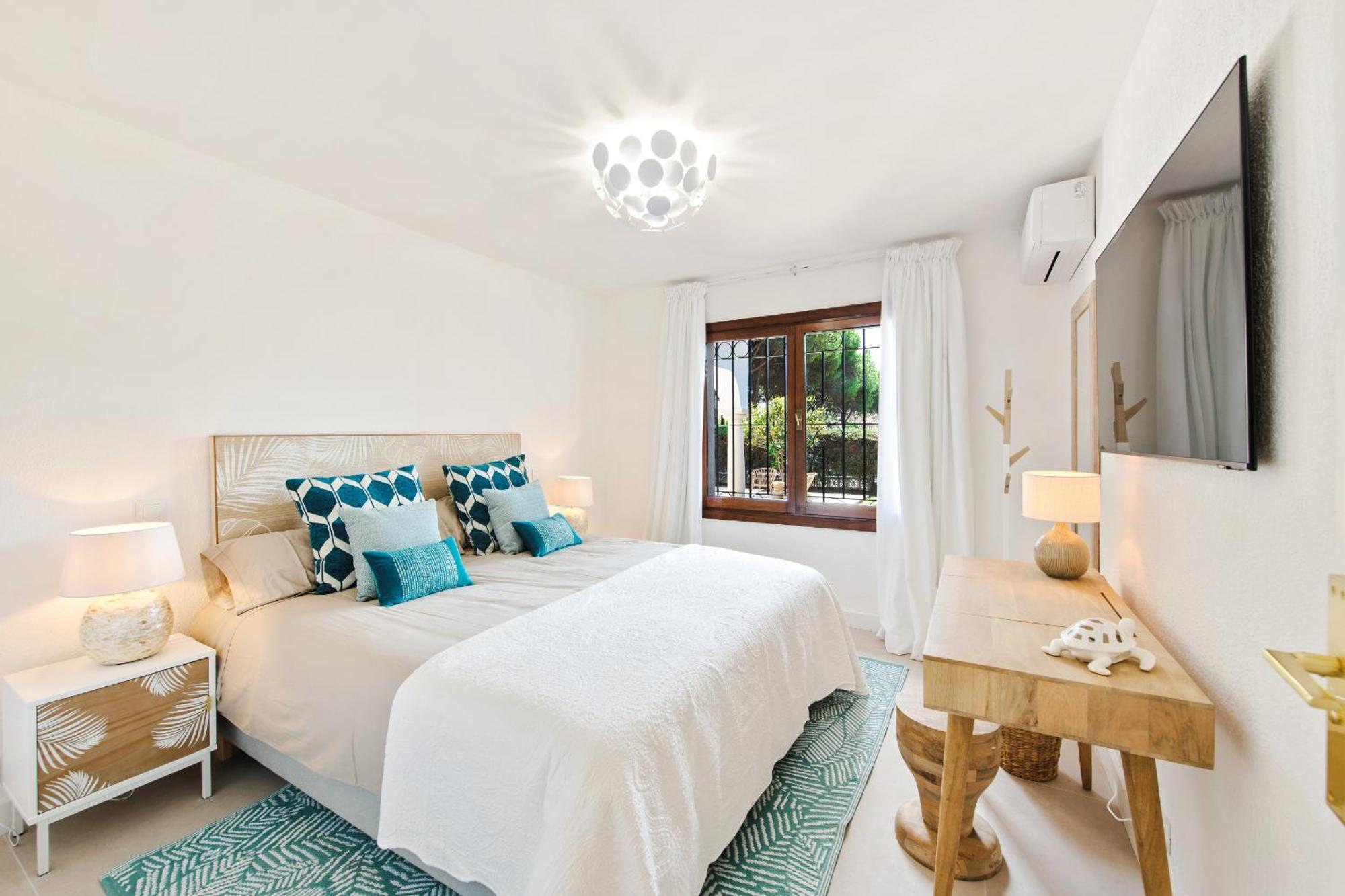 Holiday home Luxurious Just 200m From The Beach! Estepona