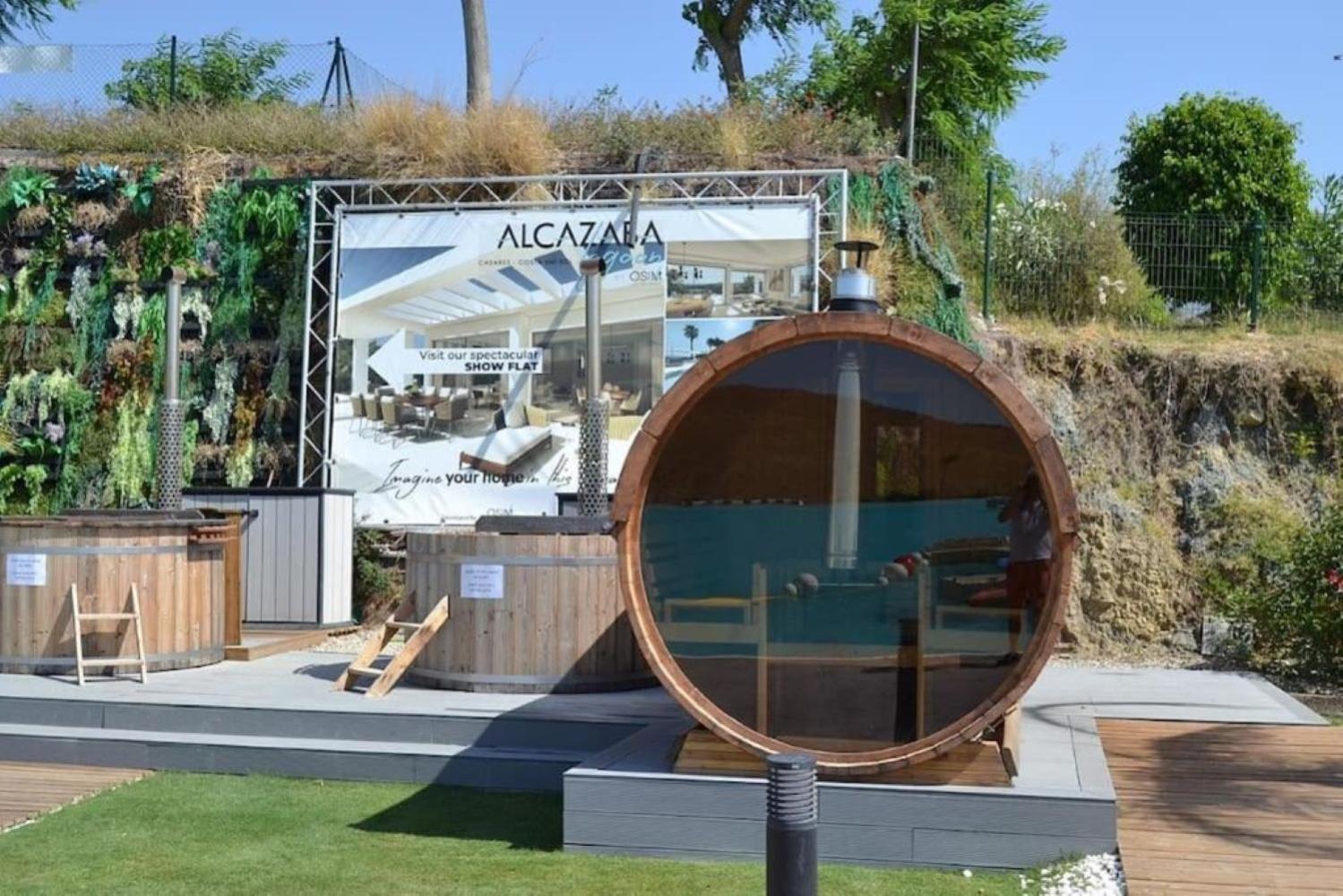 Al-411 - - Alcazaba Lagoon