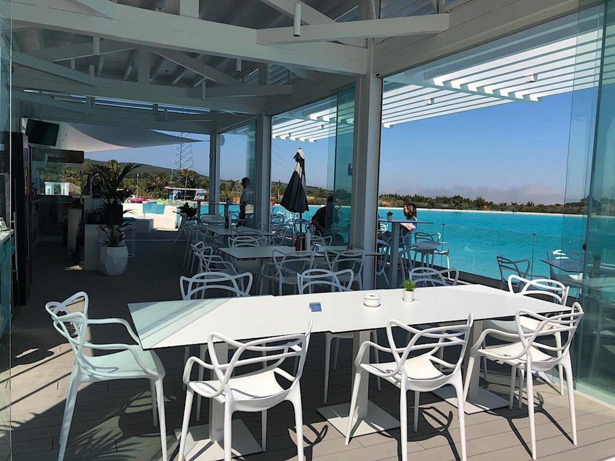 Al-411 - - Alcazaba Lagoon Apartment *