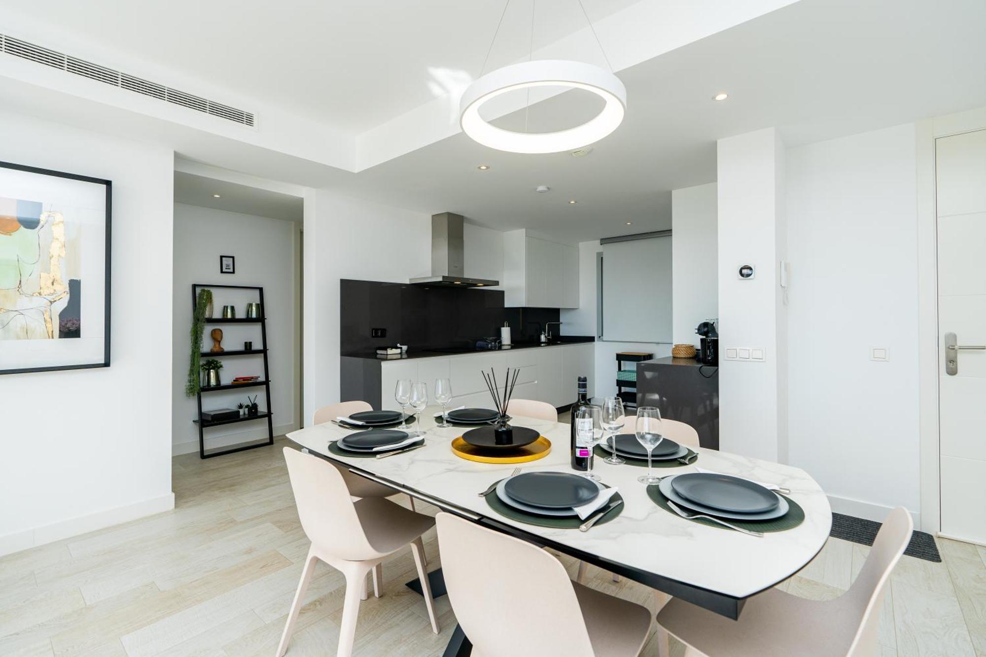 Al-1713 - - Alcazaba Lagoon Apartment *