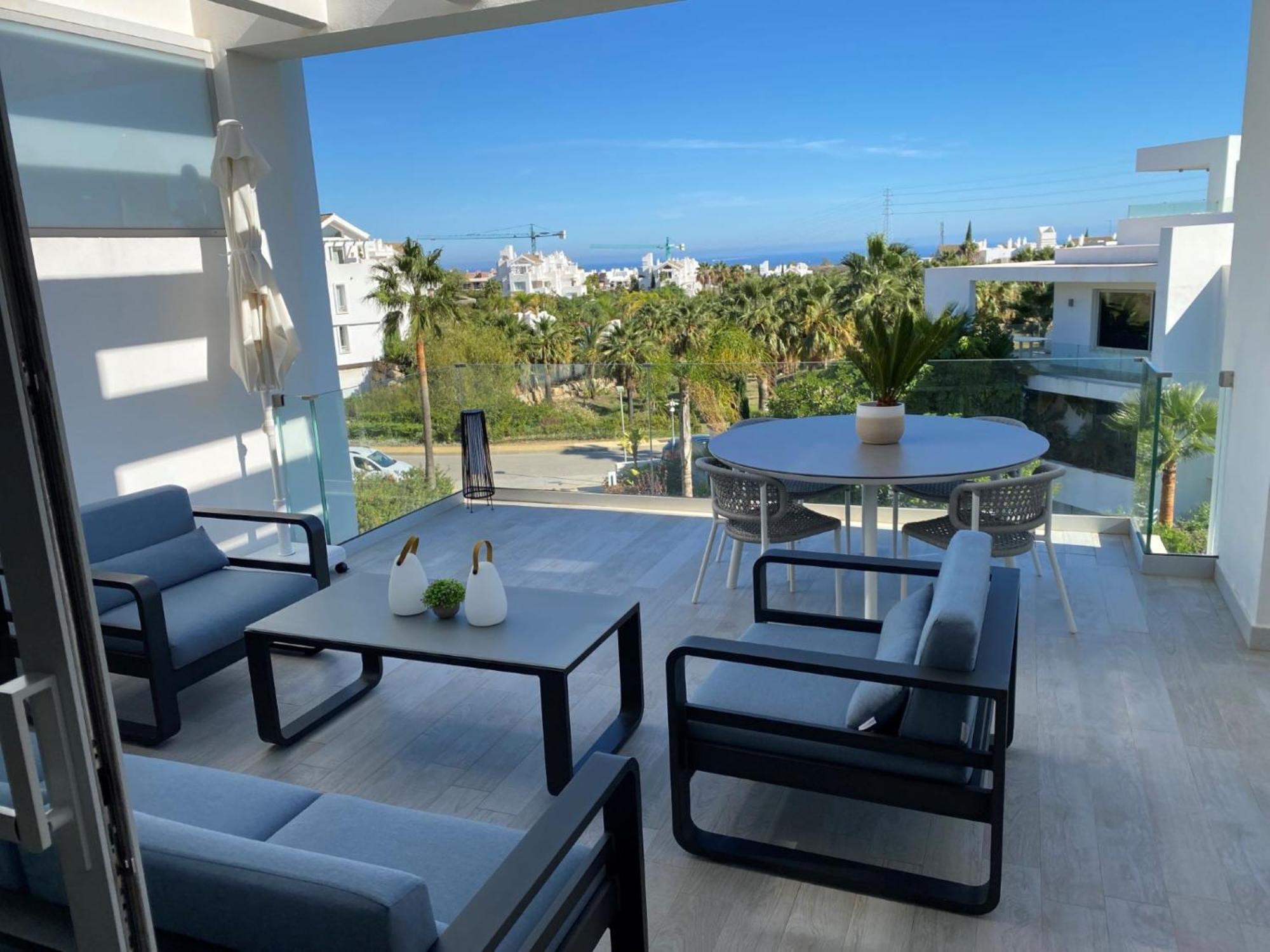 Al-1713 - - Alcazaba Lagoon Apartment