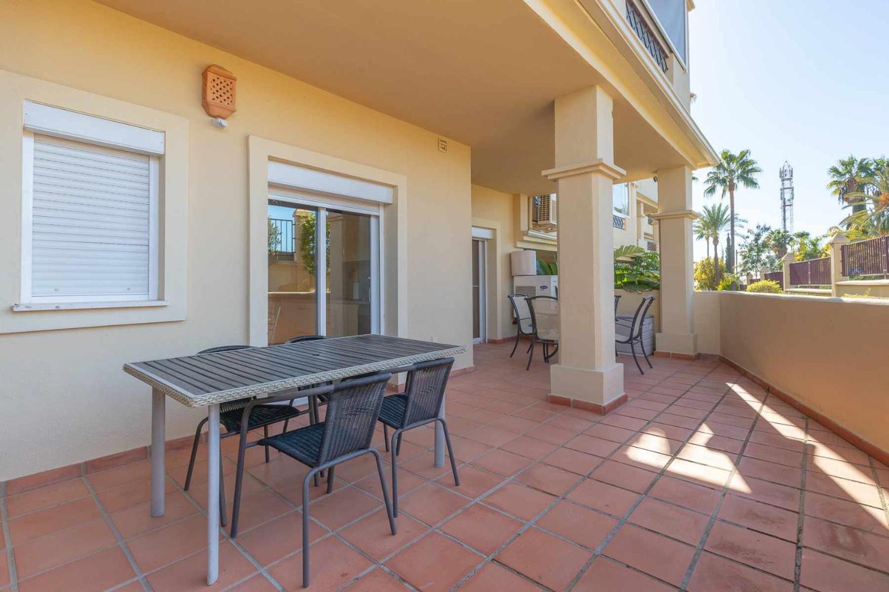 Apartment Toscana Hills Con Piscina En Esteponamarbella