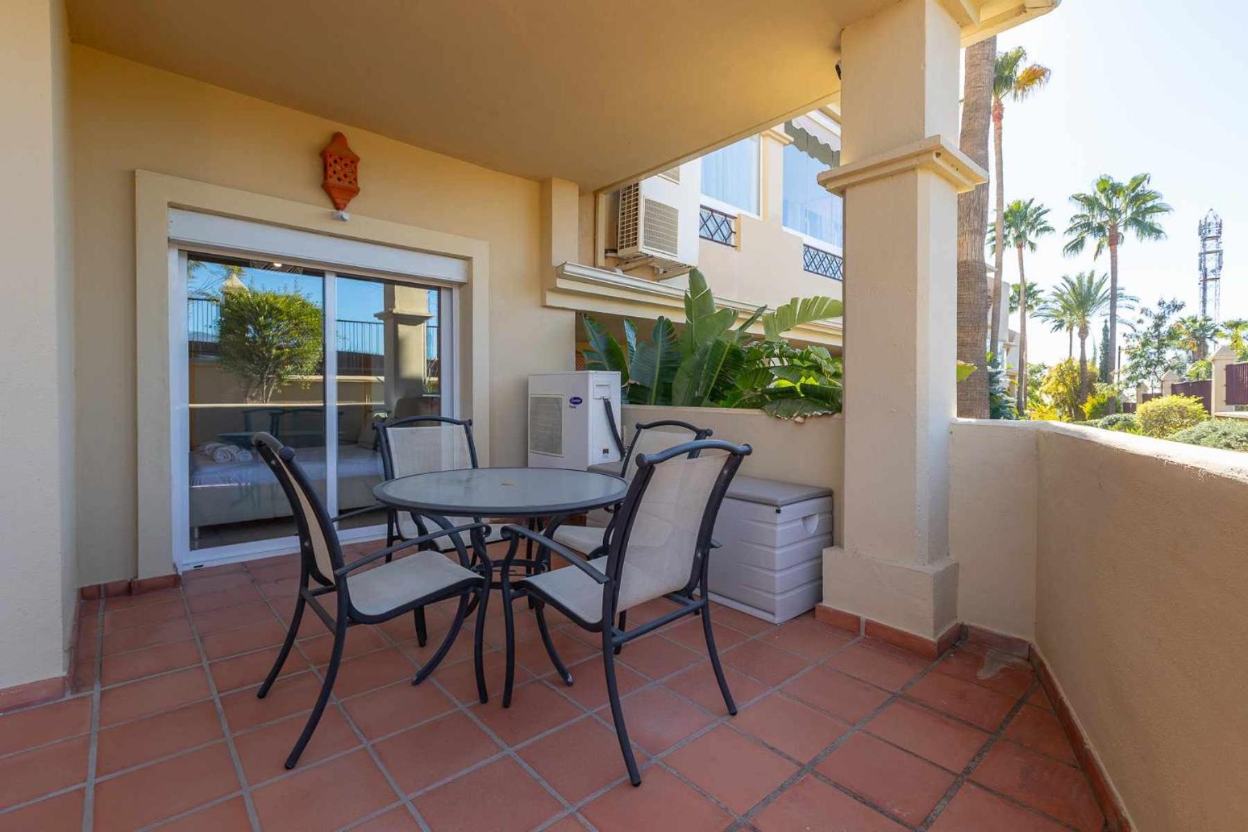 Apartment Toscana Hills Con Piscina En Esteponamarbella