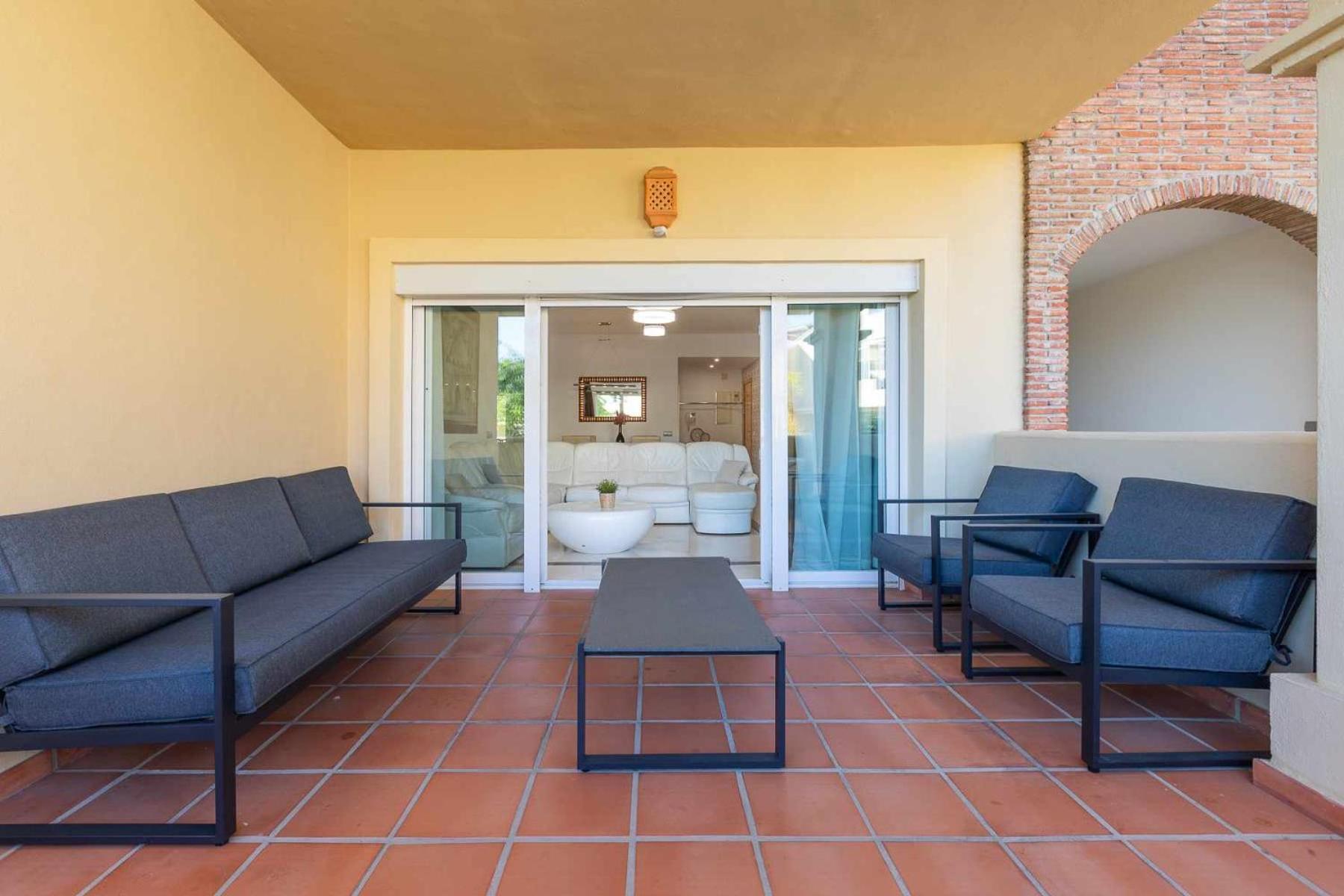 Apartamento Toscana Hills Con Piscina En Esteponamarbella