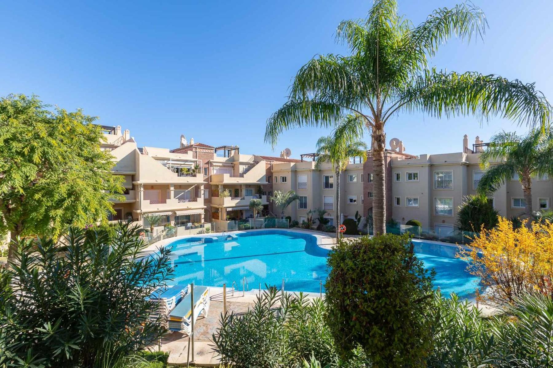Toscana Hills Con Piscina En Esteponamarbella Apartment