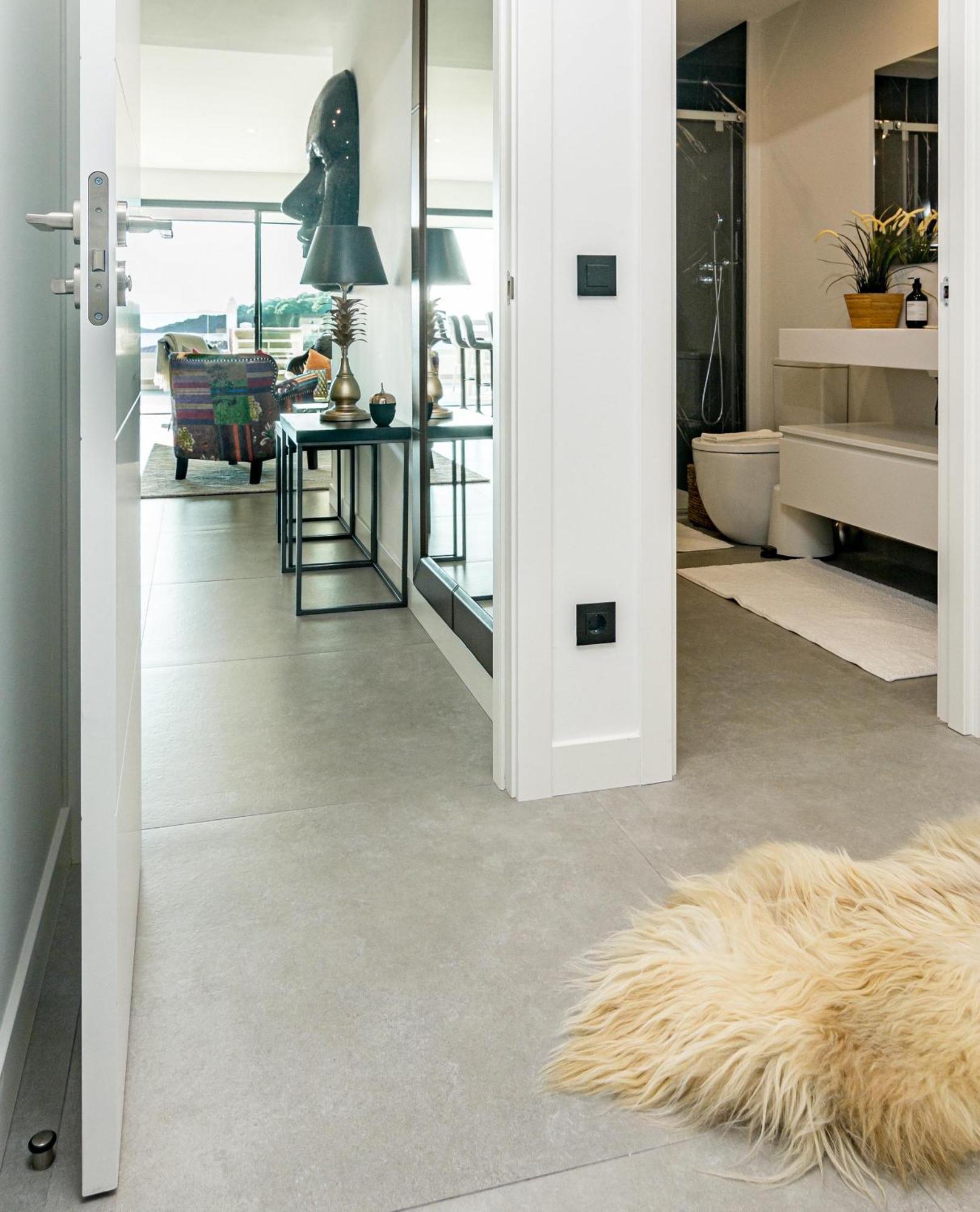 Lae131d- Apotel Hills By Roomservices