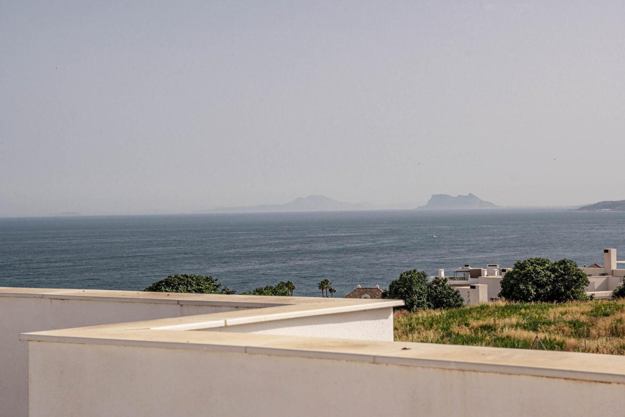 Lme9f1- Penthouse Amazing Views, Families Only