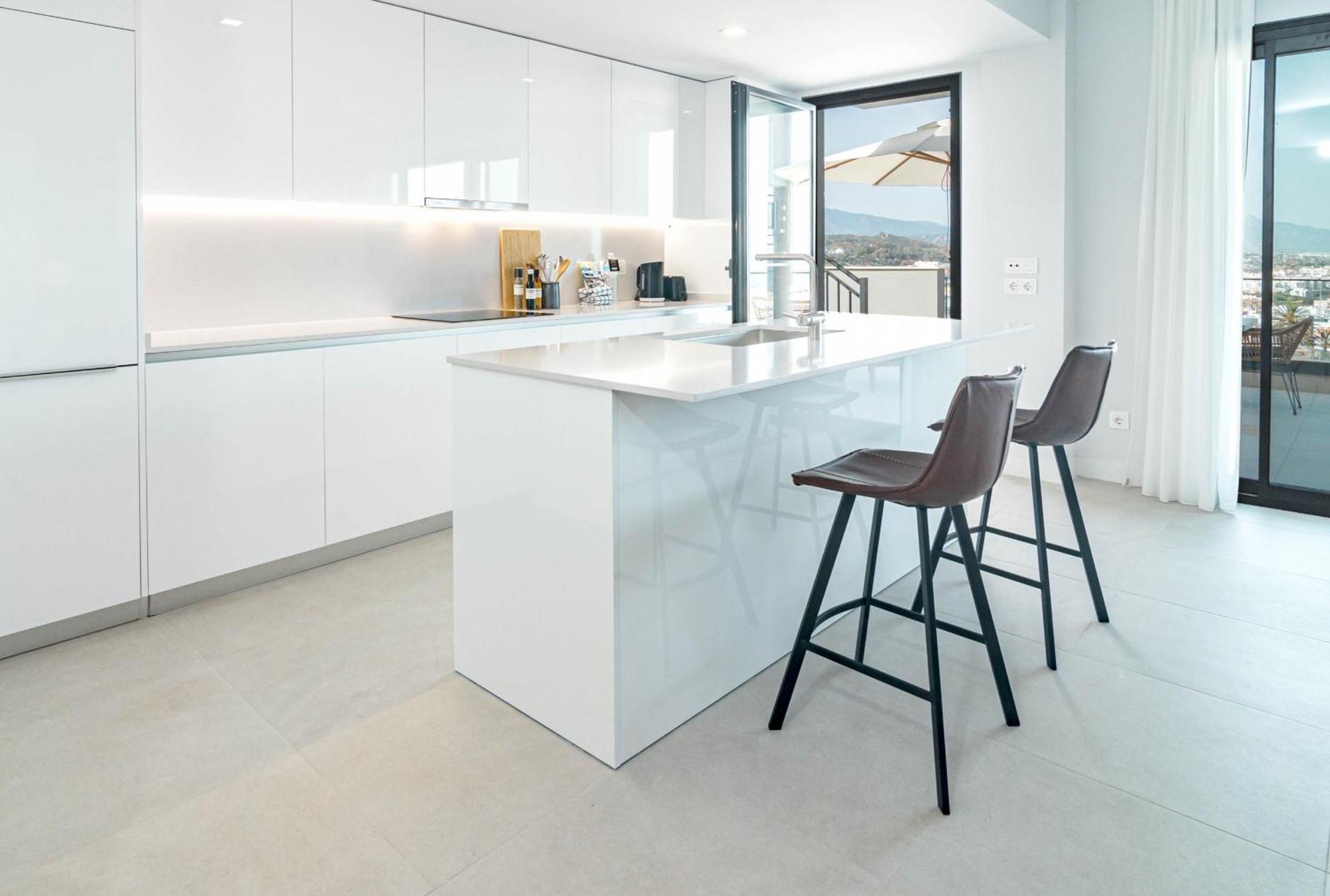 Lme9f1- Penthouse Amazing Views, Families Only Estepona