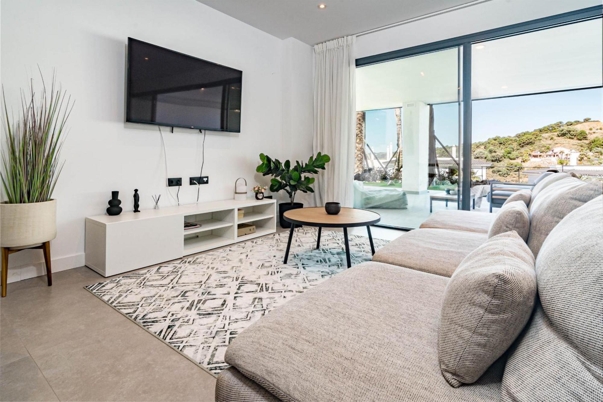 Lae7bi- Apotel Hills By Roomservices Apartamento Estepona