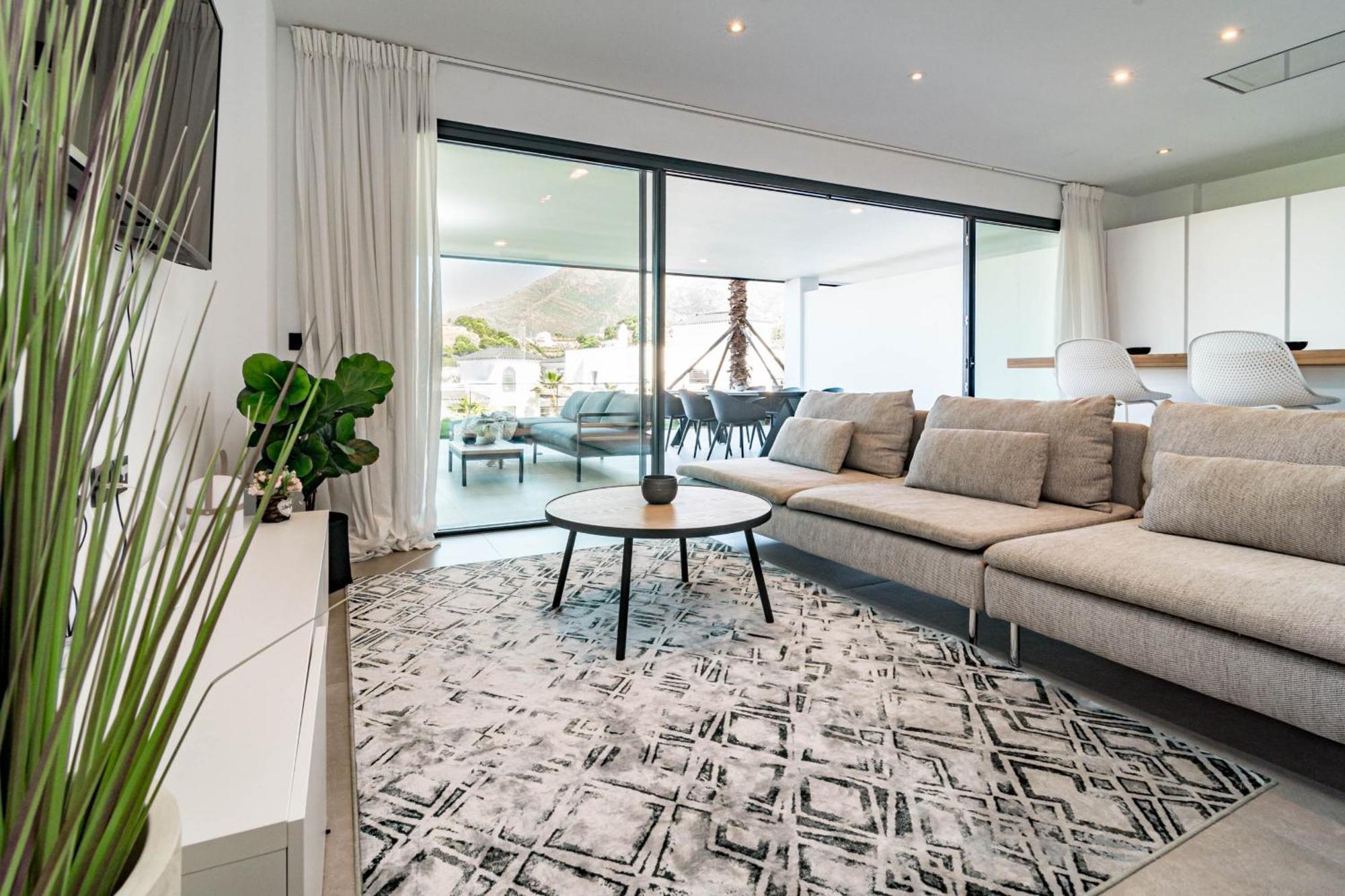 Lae7bi- Apotel Hills By Roomservices * Estepona