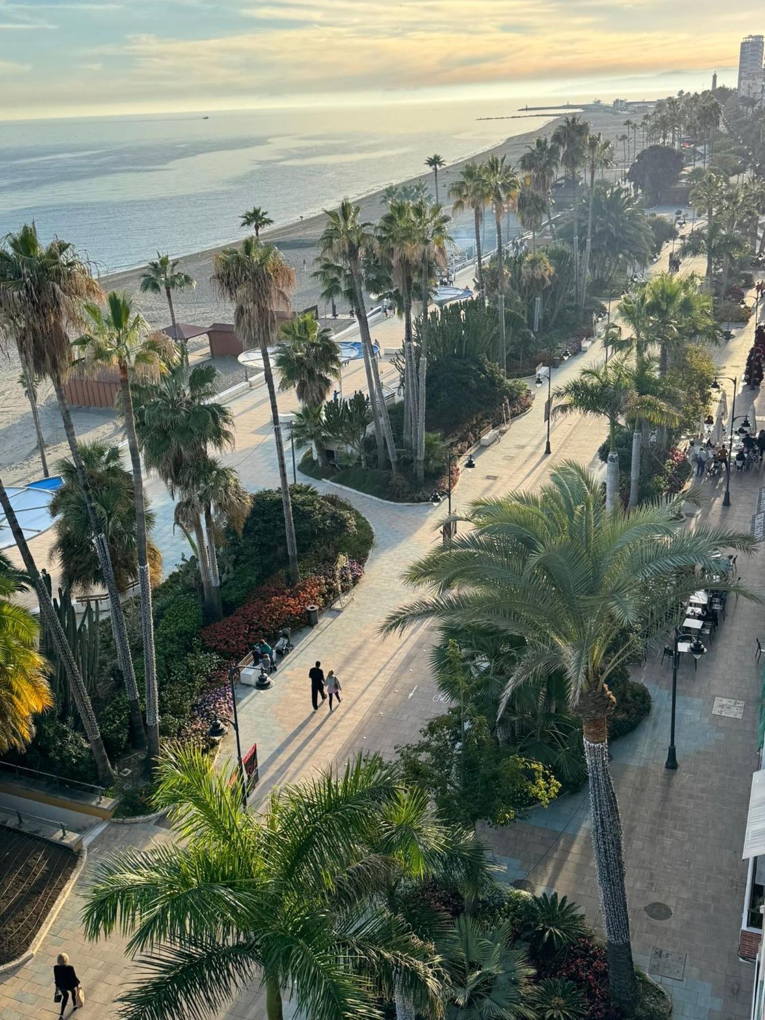 Sealine Penthouse Apartment Estepona