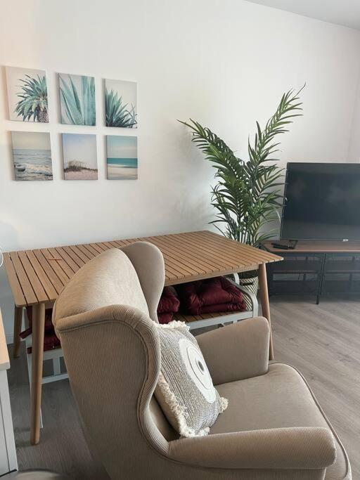 2 Bed Luxury In Estepona, Parking & Pools