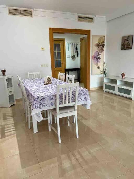 Luxury Marbella Apt, Pool,beach. Apartamento Estepona