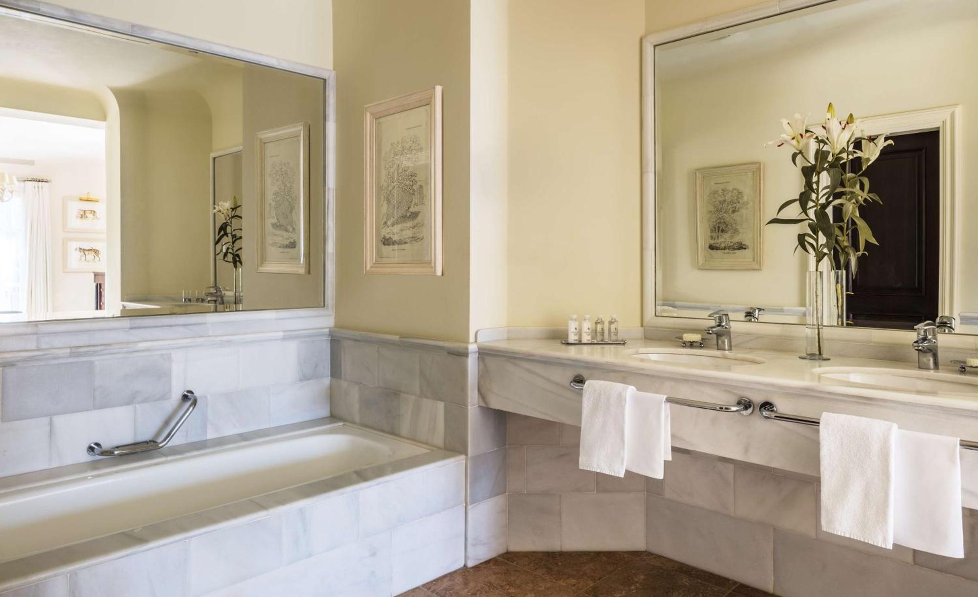 Anantara & Marbella Benahavis Villa Estepona