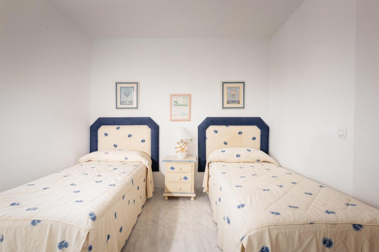 Apartment Beautiful In Center Estepona
