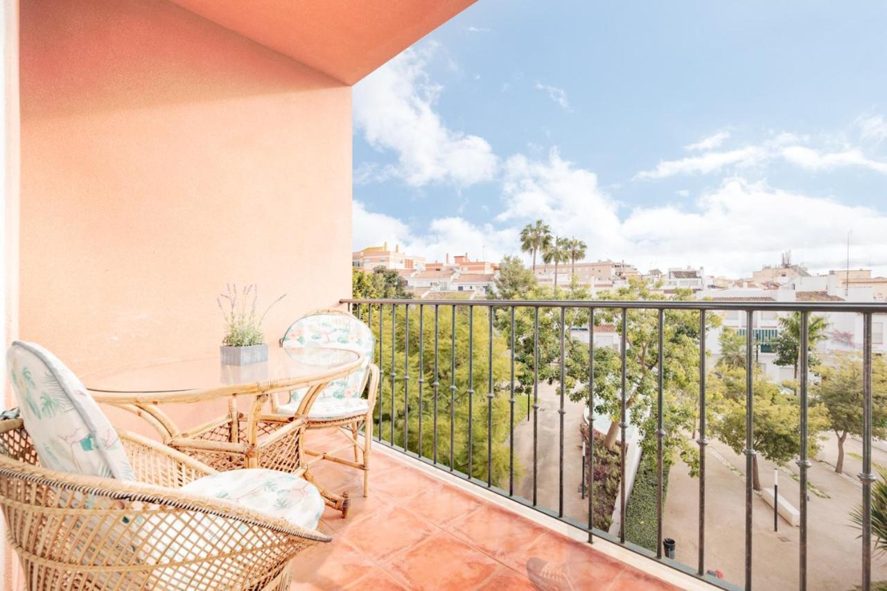 Beautiful In Center Apartment Estepona