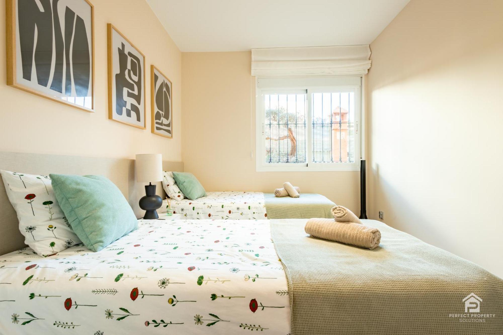 Molinos On The Beachfront With Pool * Estepona