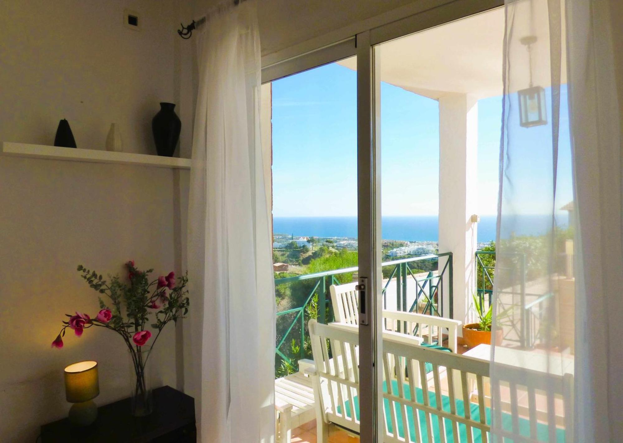 Selecta Casa Blanca Villa Estepona