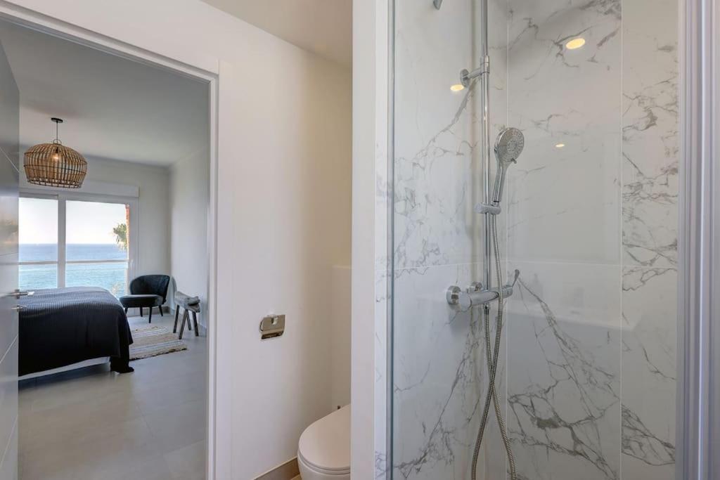 Penthouse Belisimo - Gerenoveerd Met Balkon & Zeezicht Appartement *