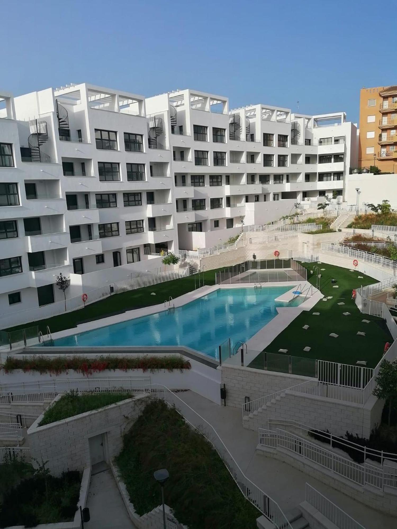 Apartment New 3 Bed Town With Pool Estepona