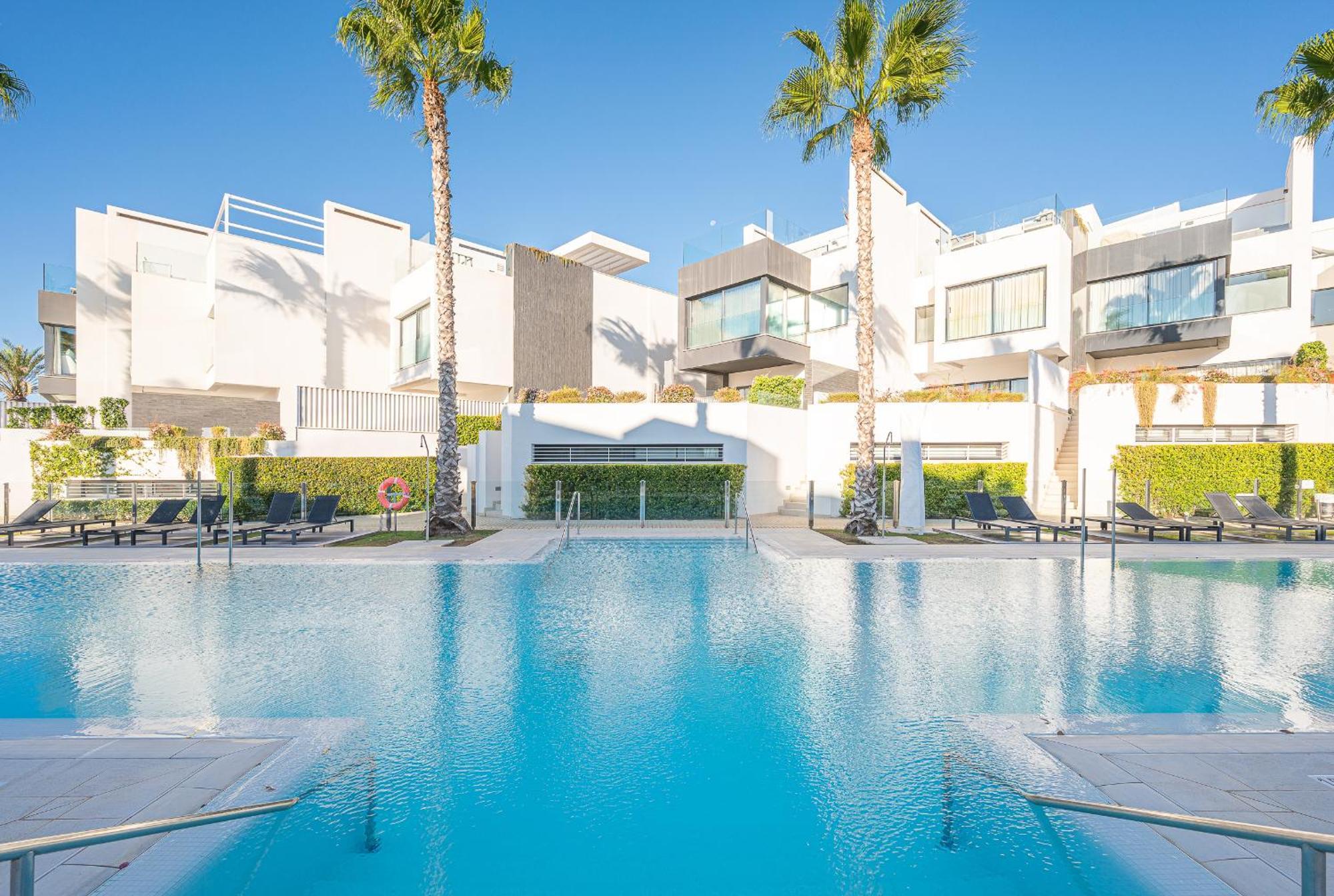 The Island, Estepona, Casa 6 Luxury Beachfront Estepona