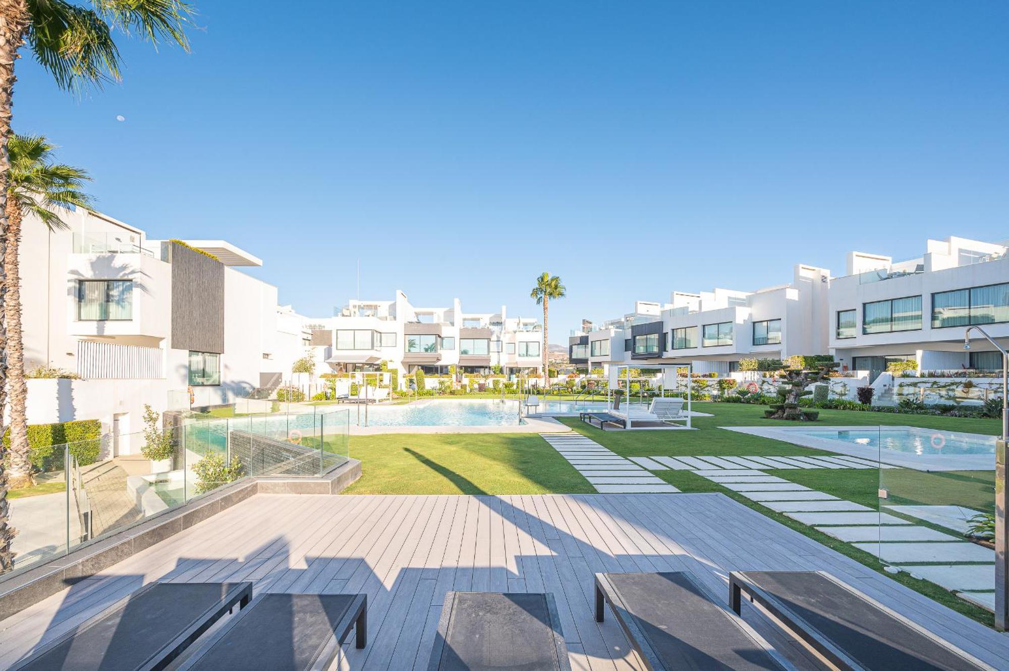 Holiday home The Island, Estepona, Casa 6 Luxury Beachfront Estepona