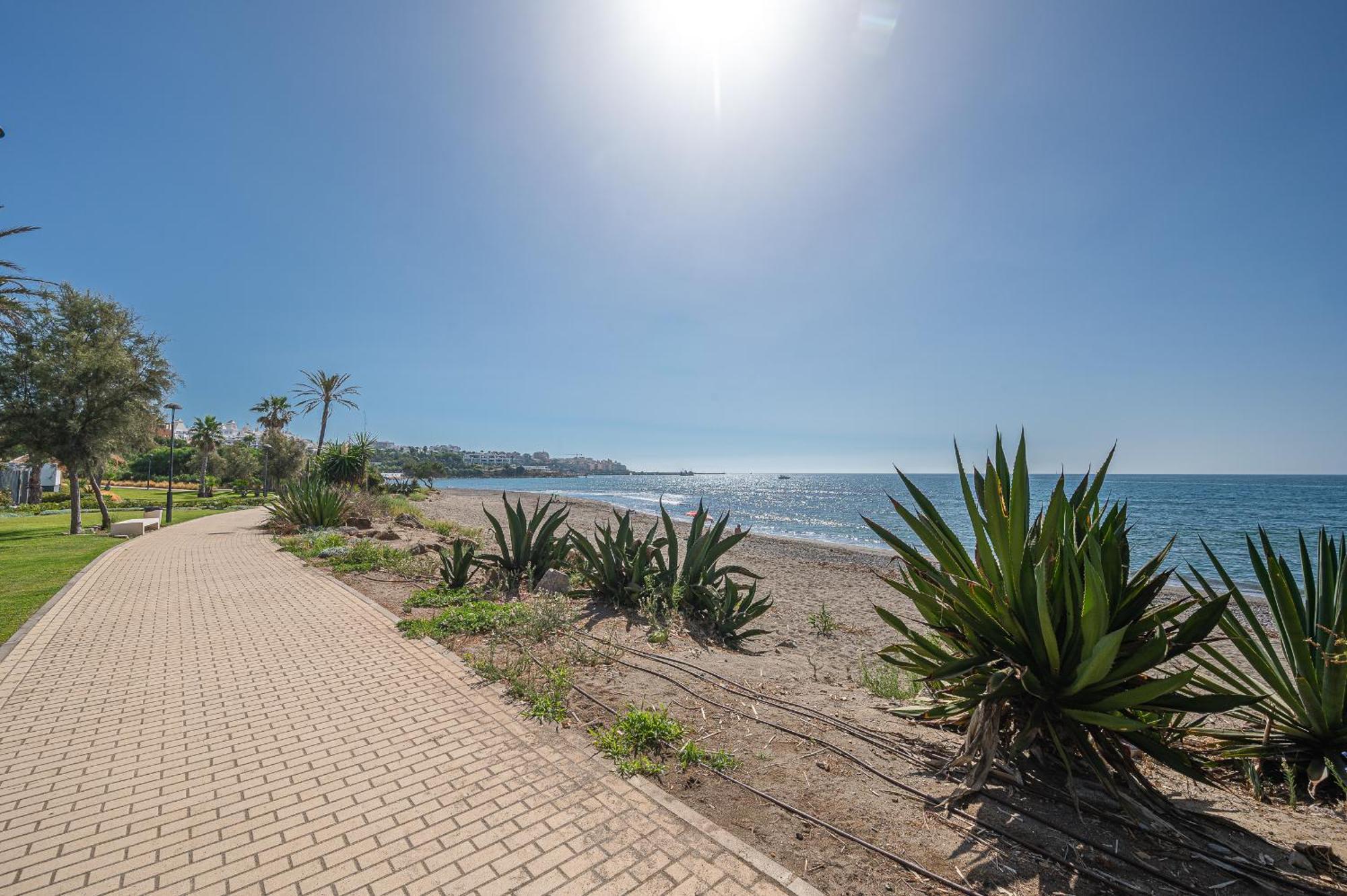 The Island, Estepona, Casa 6 Luxury Beachfront Estepona