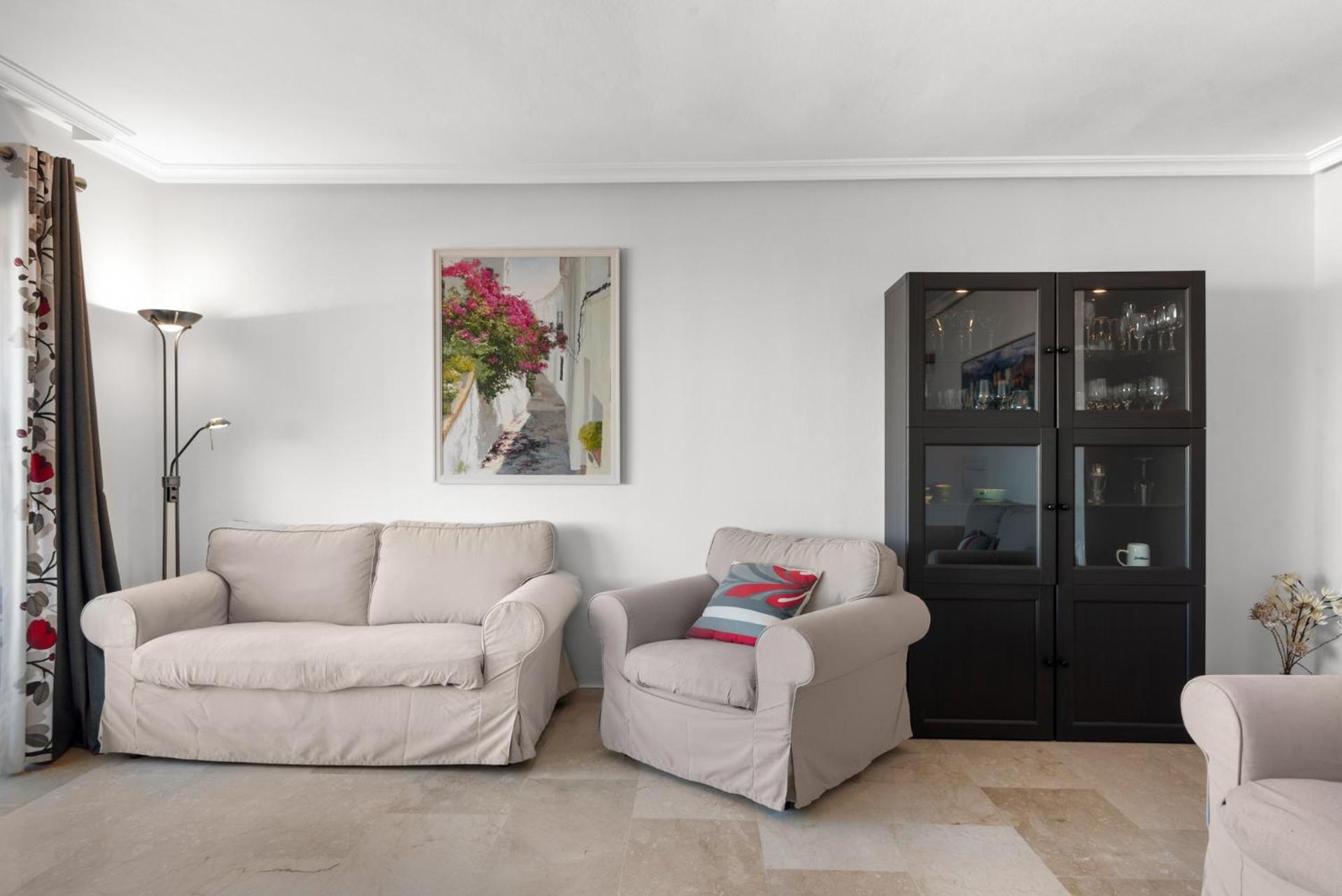 Lovely Penthouse Near Marina By Costarentals - Ref M15 *