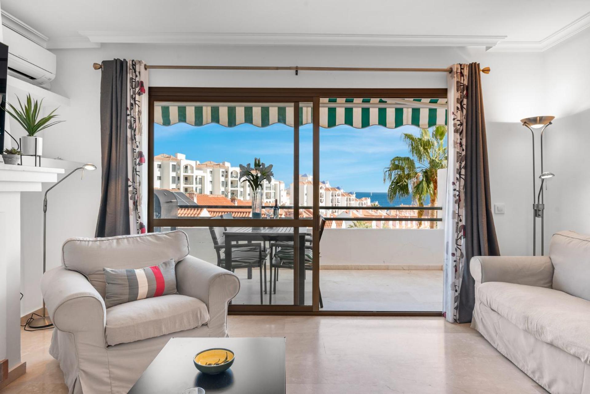 Lovely Penthouse Near Marina By Costarentals - Ref M15