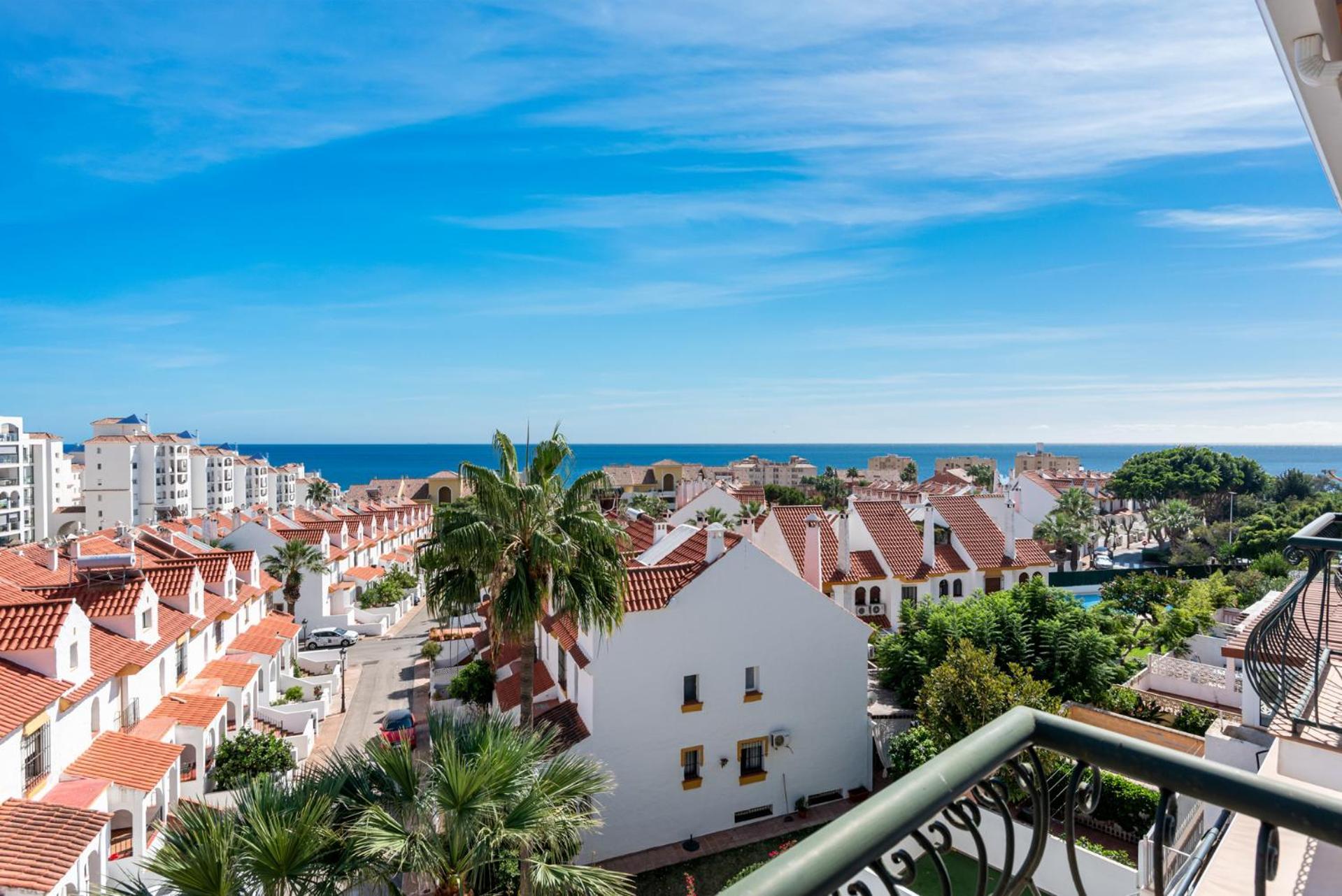 Appartement Lovely Penthouse Near Marina By Costarentals - Ref M15 *