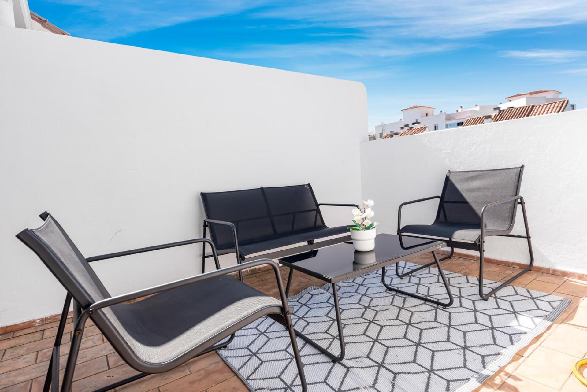 Lovely Penthouse Near Marina By Costarentals - Ref M15 Appartement *