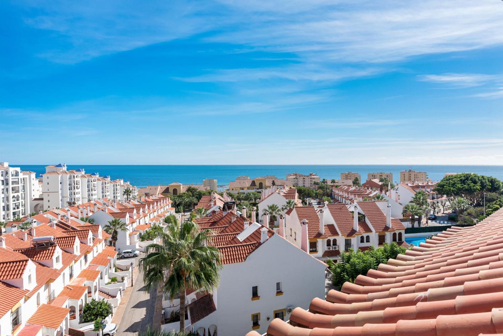 Appartement Lovely Penthouse Near Marina By Costarentals - Ref M15 *