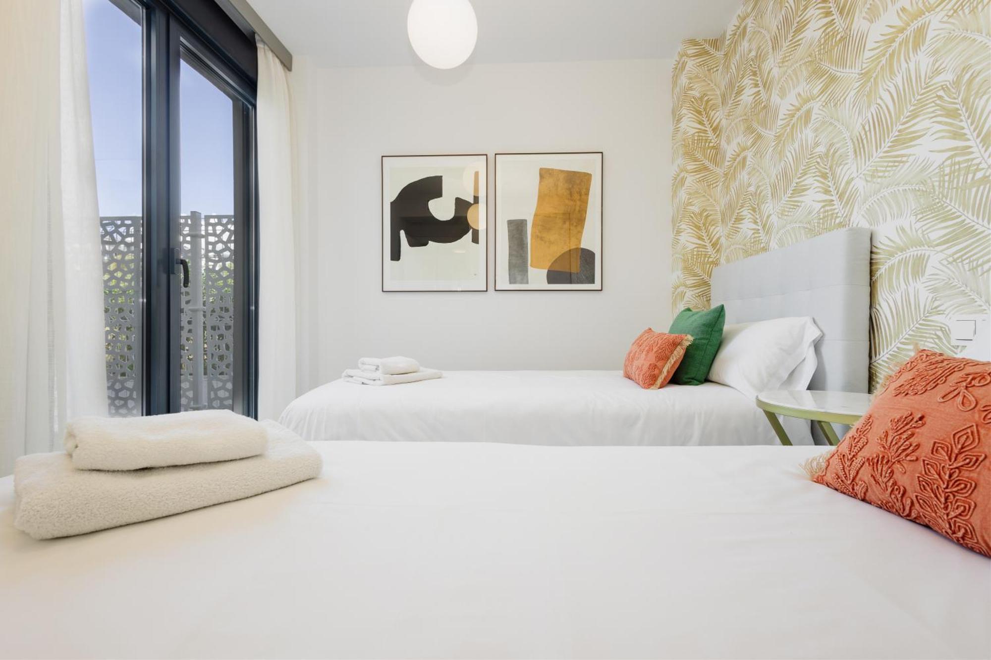 Luxurious 2 Bedroom Close To The In * Estepona
