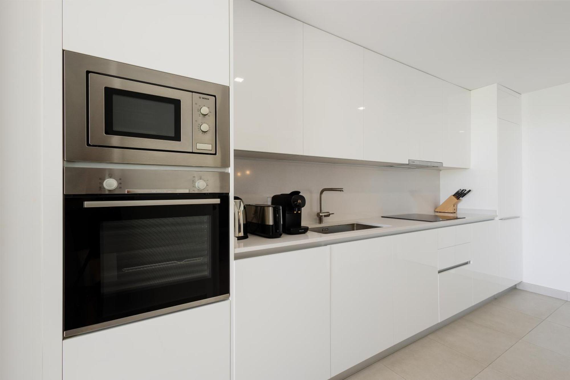 Luxurious 2 Bedroom Close To The In Estepona