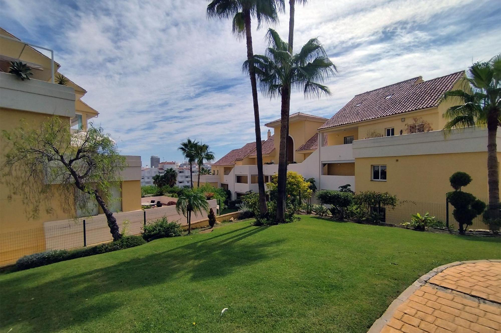 Puertosol 2 Apartment *