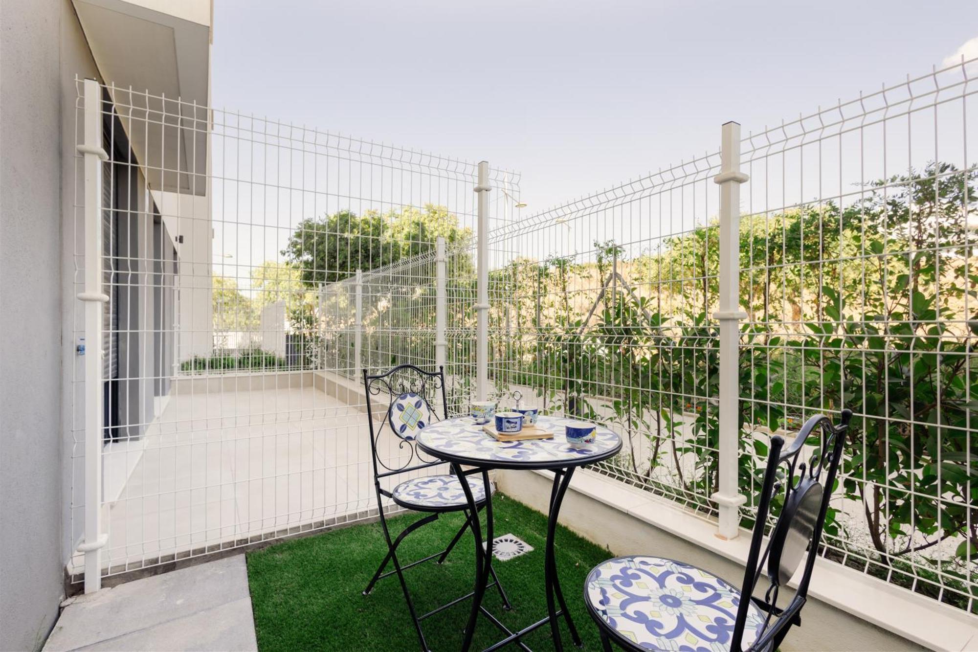 Magnificent Apartment, Close To The Beach, In Apartment Estepona