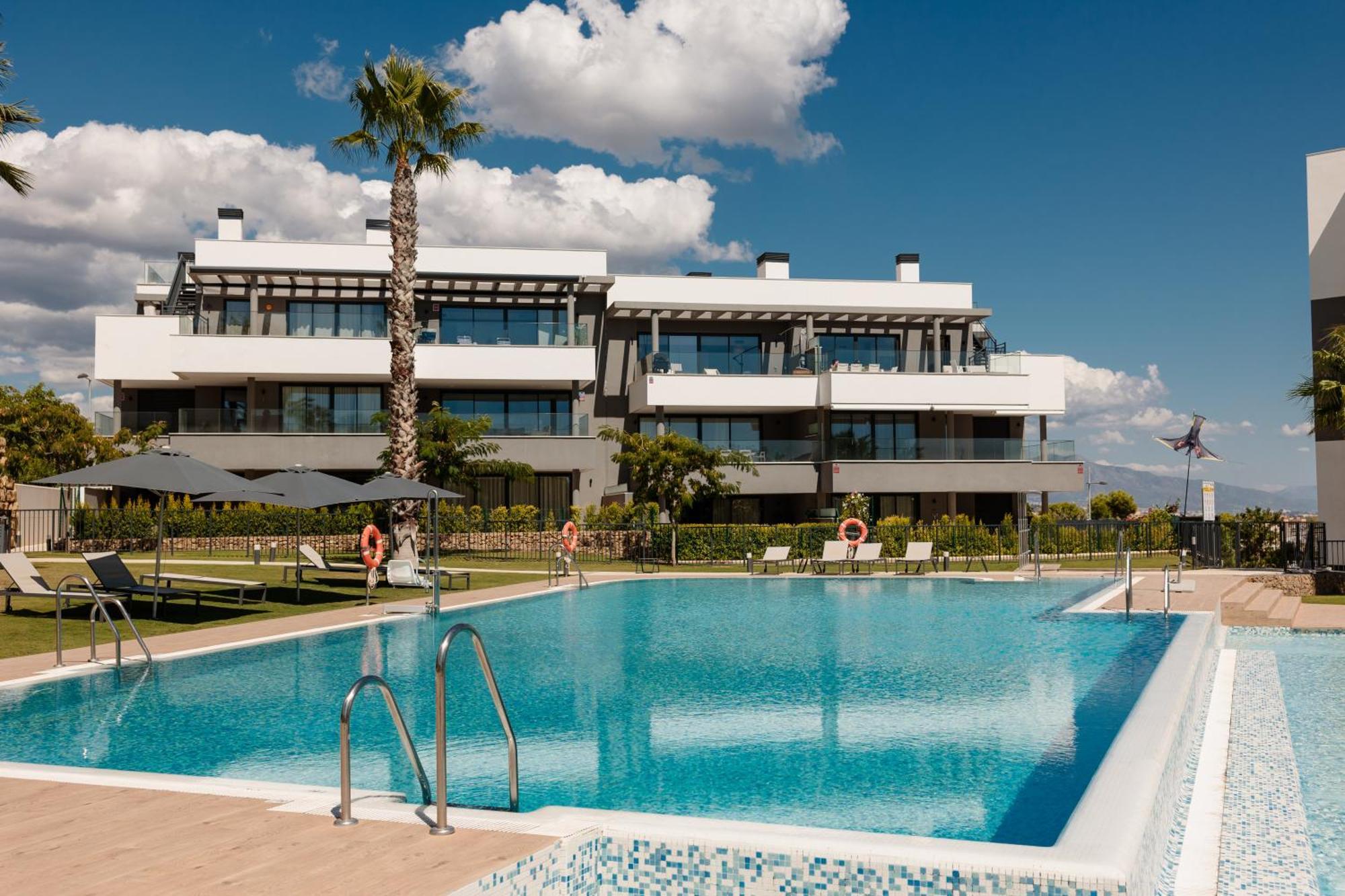 Magnificent Apartment, Close To The Beach, In Estepona