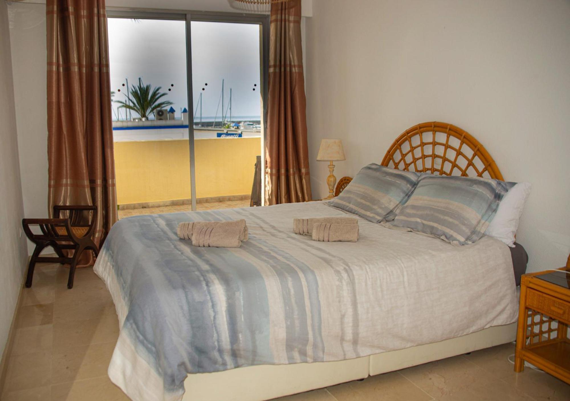Apartamento Palmeras Puerto Paraiso Estepona