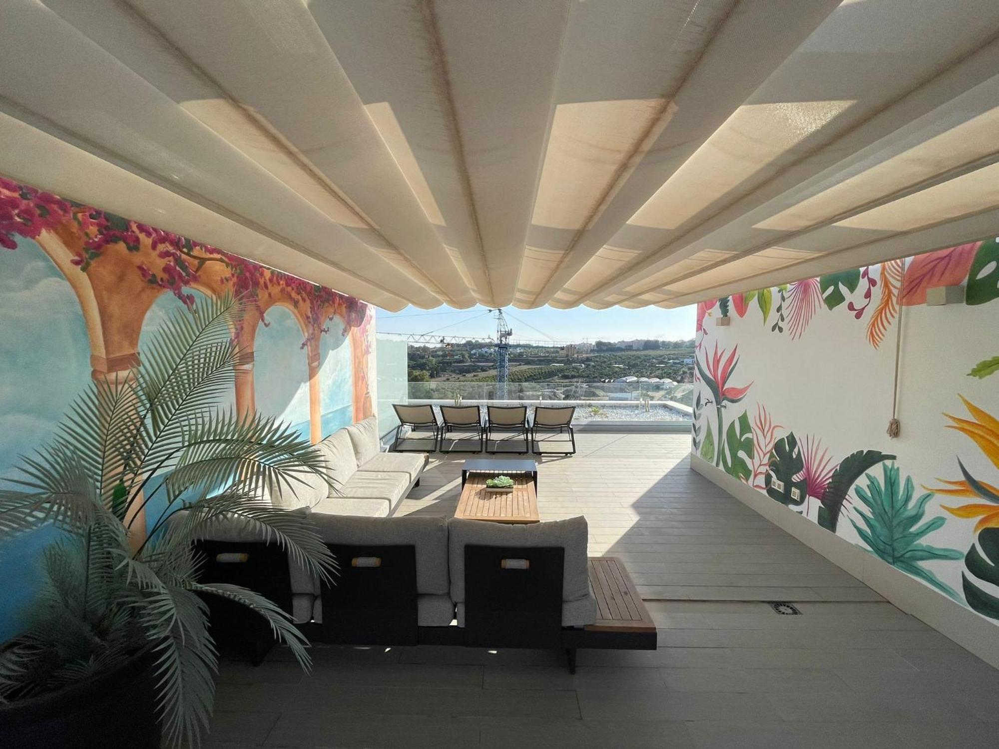 Vivi Homes - Lima Pool, Sunny Terrace & *