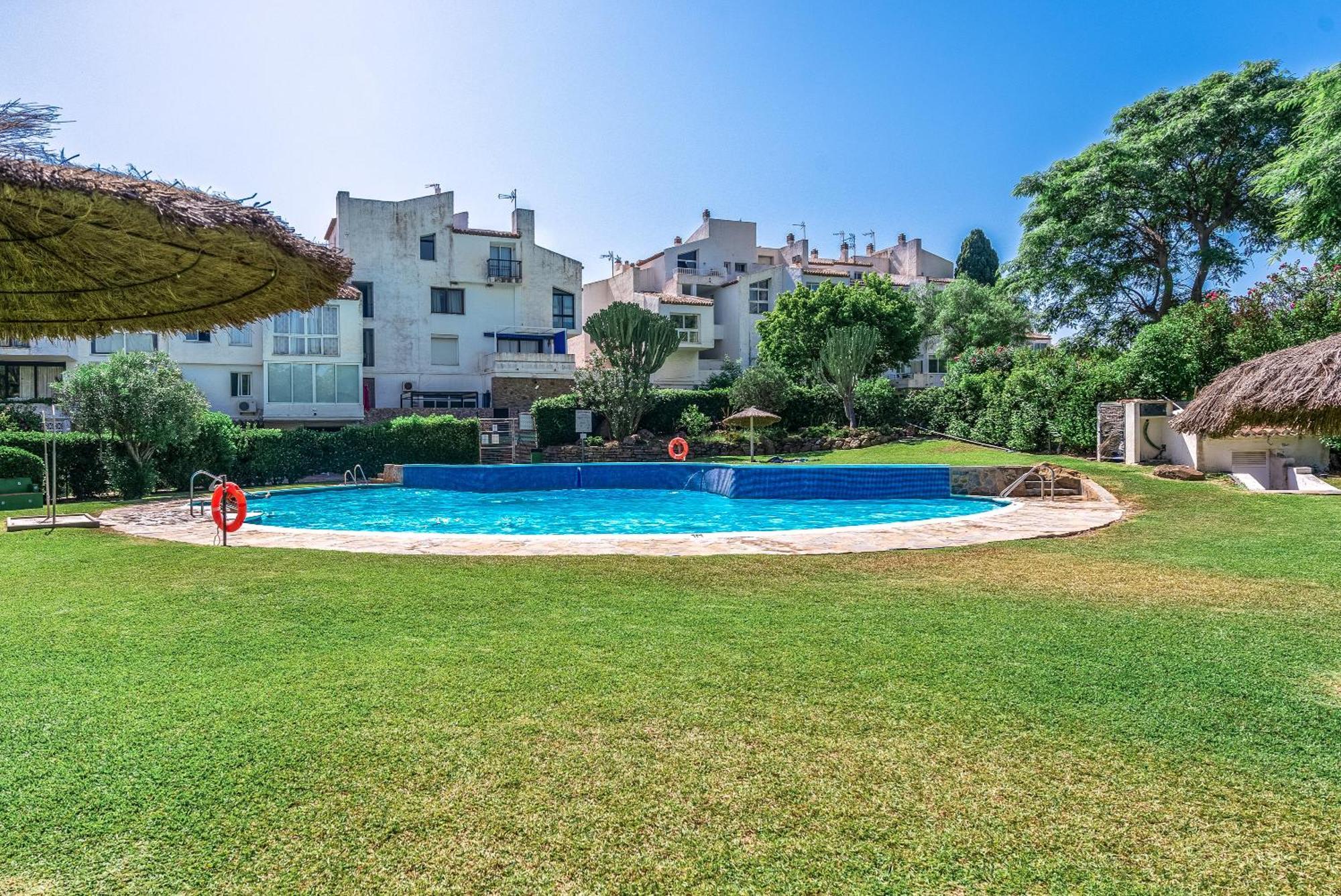 Golden Bay Apartamento