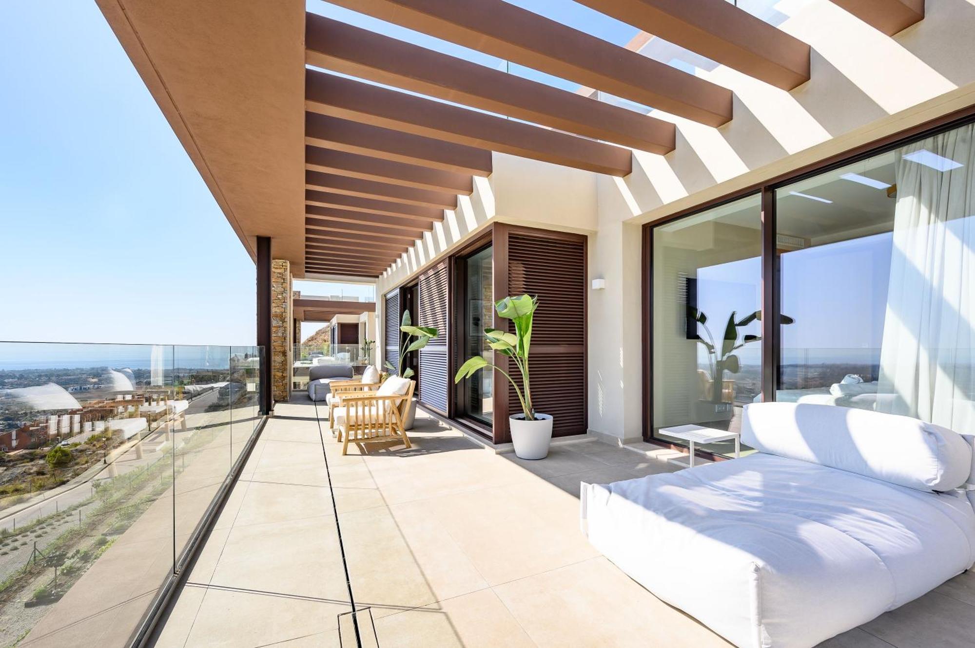 Villa Dobo Homes - Stunning With Views Of Costa Del Sol Estepona