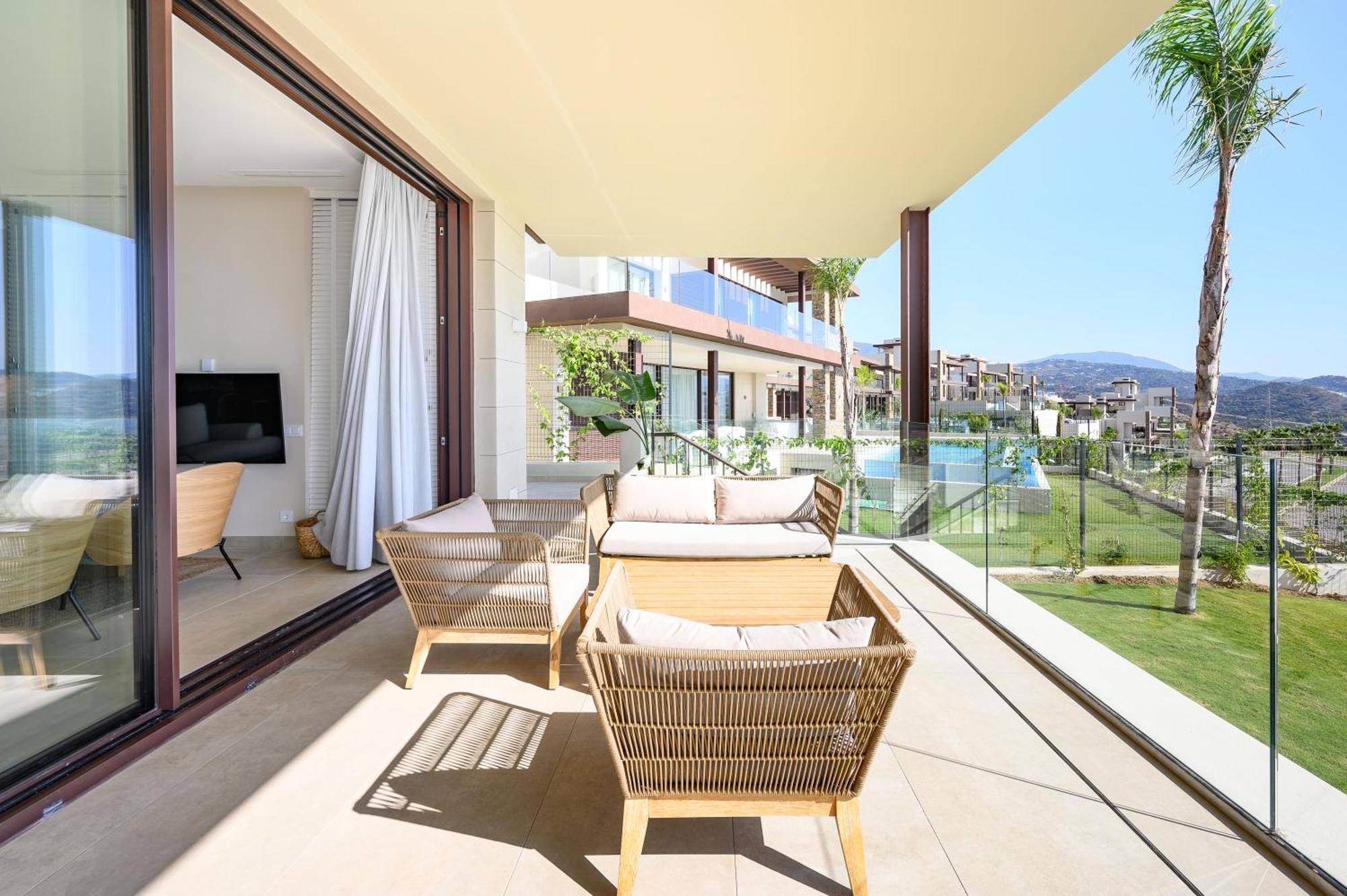 Villa Dobo Homes - Stunning With Views Of Costa Del Sol *
