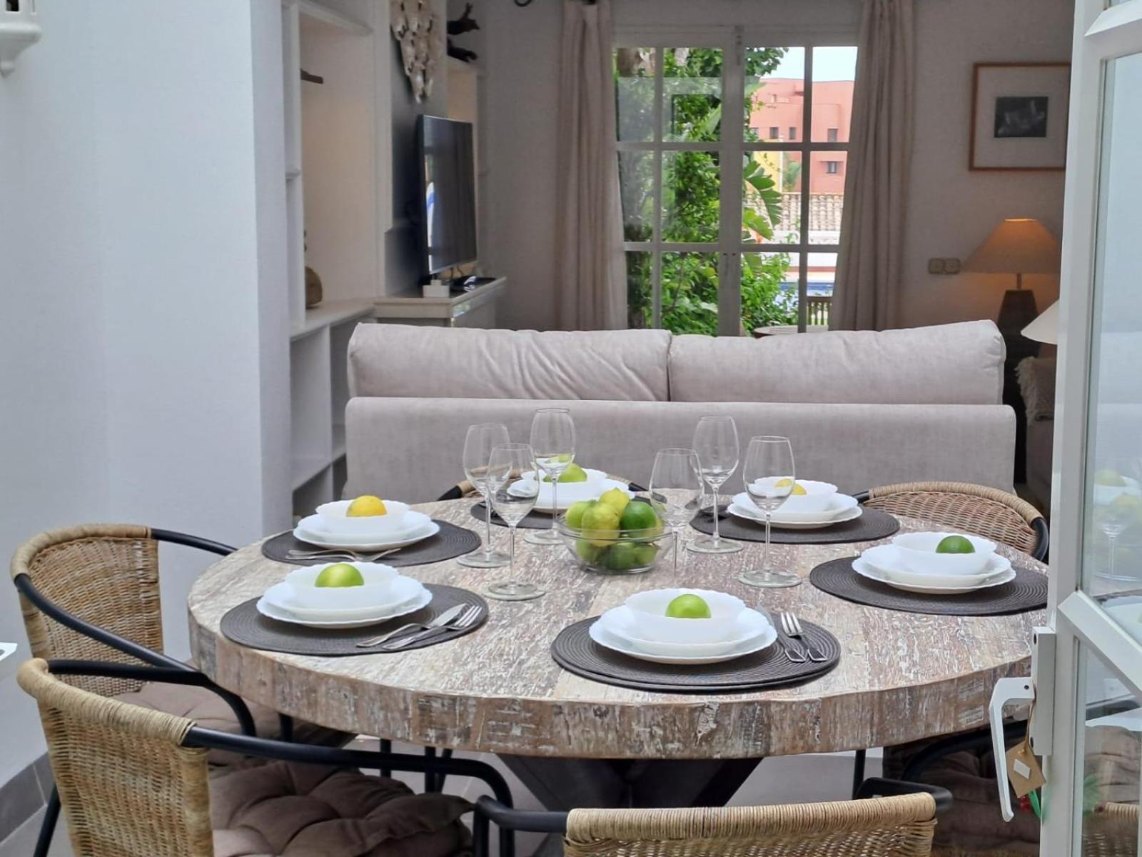 Holiday home Noctua Lovely 4 Bedroom House And Pool Estepona