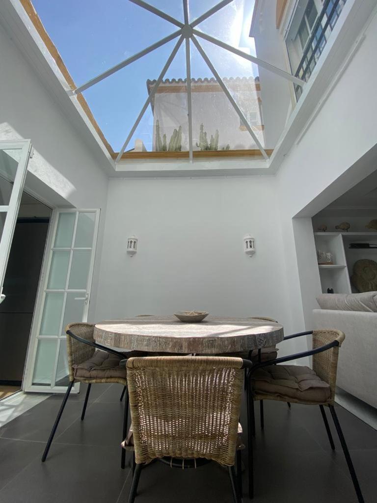 Noctua Lovely 4 Bedroom House And Pool