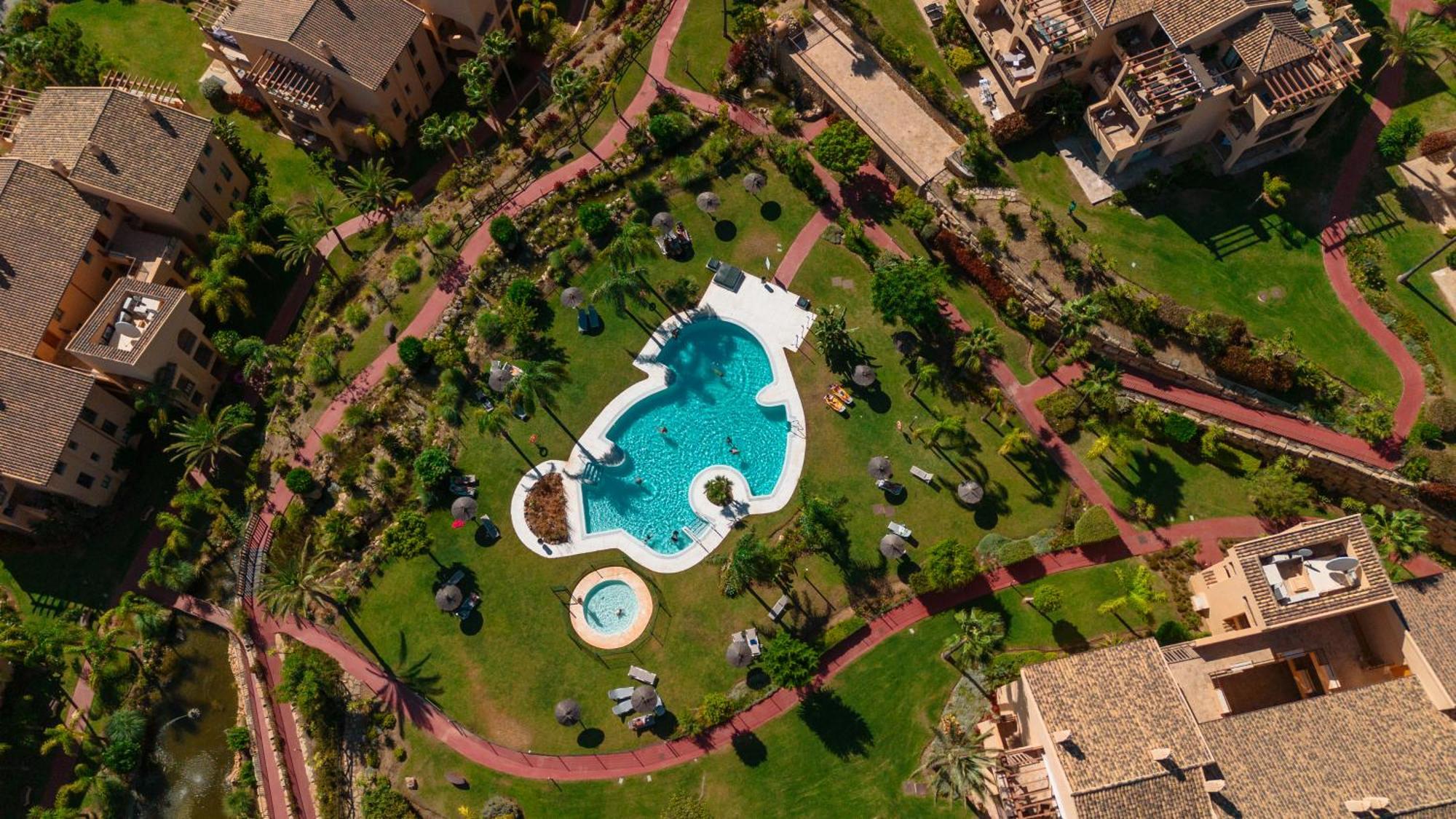 Apartment Beautiful In Benahavis, Marbella