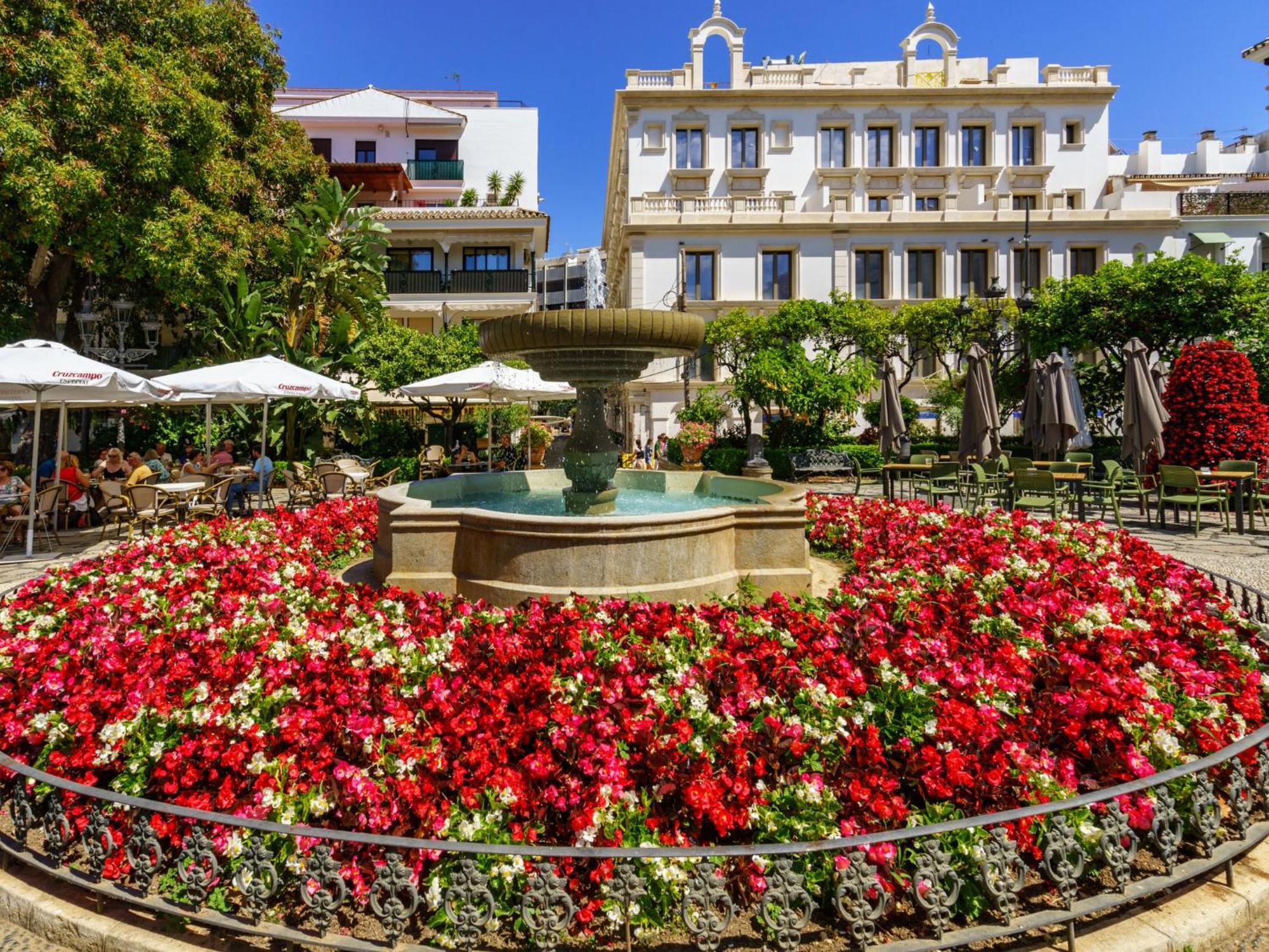 Apartment Andalucia Pinos By Interhome Estepona