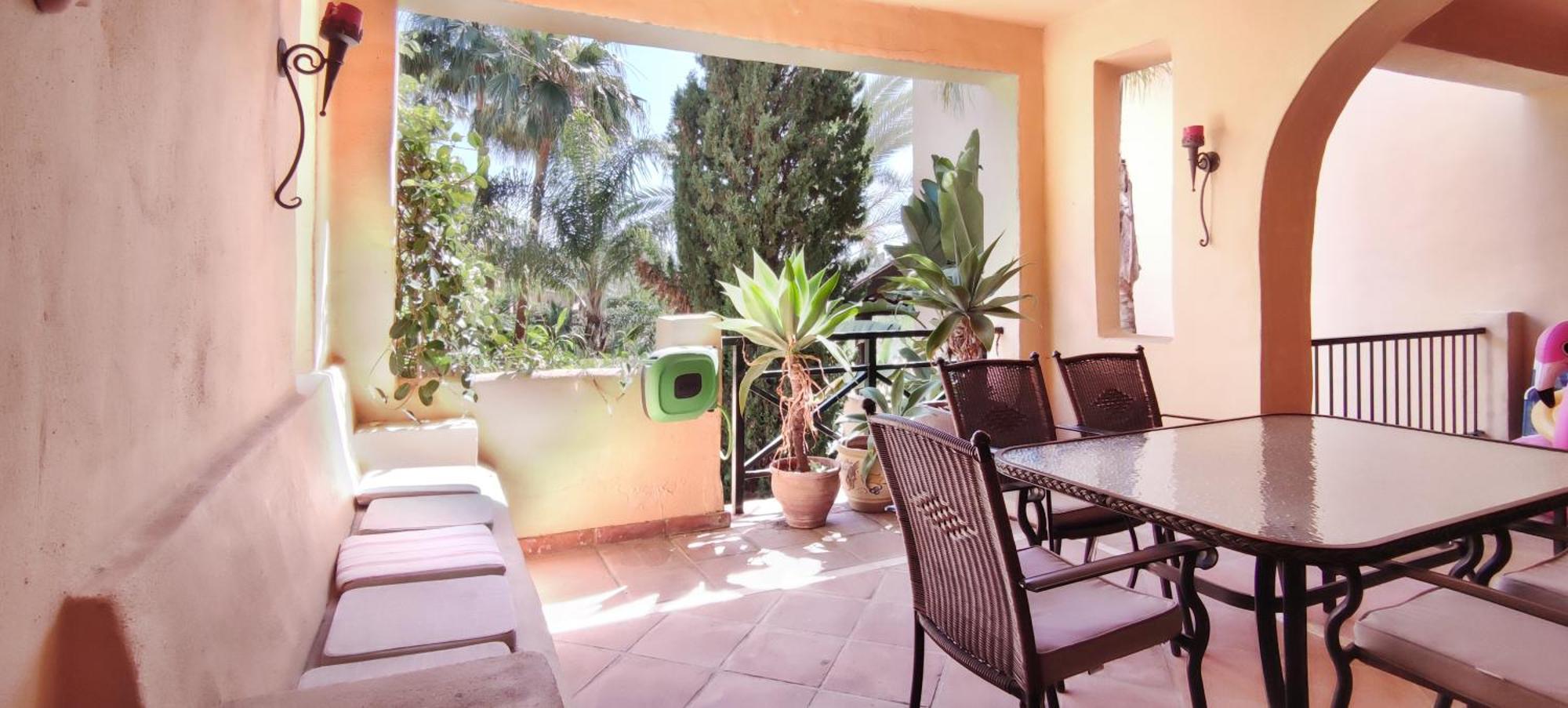 Marbella Luxury Fast Internet Netflix Apartment