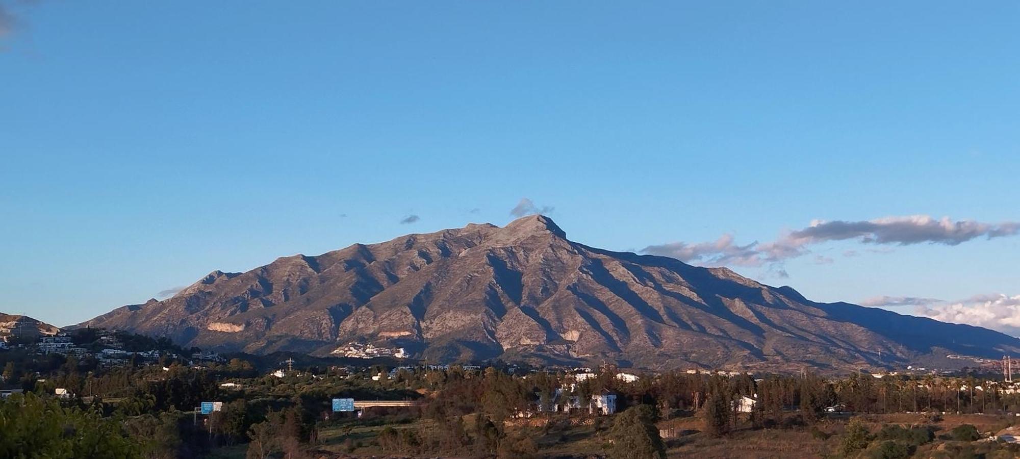 Your Oasis Of Luxury And Leisure At Gazules Del Sol In Marbella Area - Benahavis *